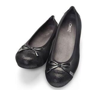 Vionic Spark Minna Black Leather Cap-Toe Bow Ballet Flats Casual Orthotic | 8